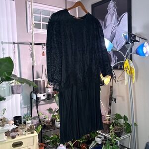 David Rose Lace Pleated Midi Dress Womens 22.5 Black Excellent Layered Scalloped